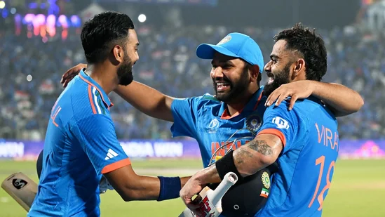 Big Bids for Indian Cricket Stars: Kohli's Jersey Fetches INR 40 Lakh, Dhoni and Rohit's Memorabilia in High Demand at Rahul's Charity Auction; Here's the Full Story