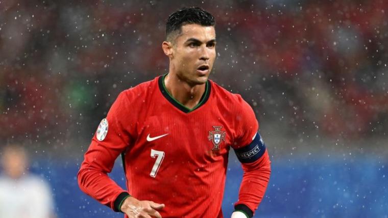 Is Cristiano Ronaldo playing for Portugal today? Latest team news updates for CR7 in the Croatia international match