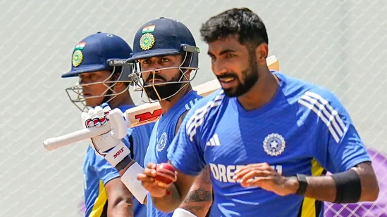 Virat Kohli Disagrees with Jasprit Bumrah in India Nets, Forced to Hop and Jump by Tall Net-Bowler: Report