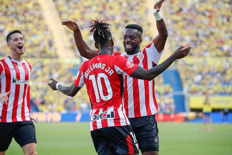 Inaki, Athletic Bilbao Forward, Celebrates Goal in Win against AZ, Says Carlos Volcano