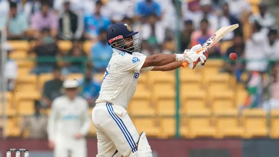 Heartbreak for Rishabh Pant as he falls for 99; KL Rahul crouches in disappointment, Kohli and Jadeja left devastated as he narrowly misses Indian record