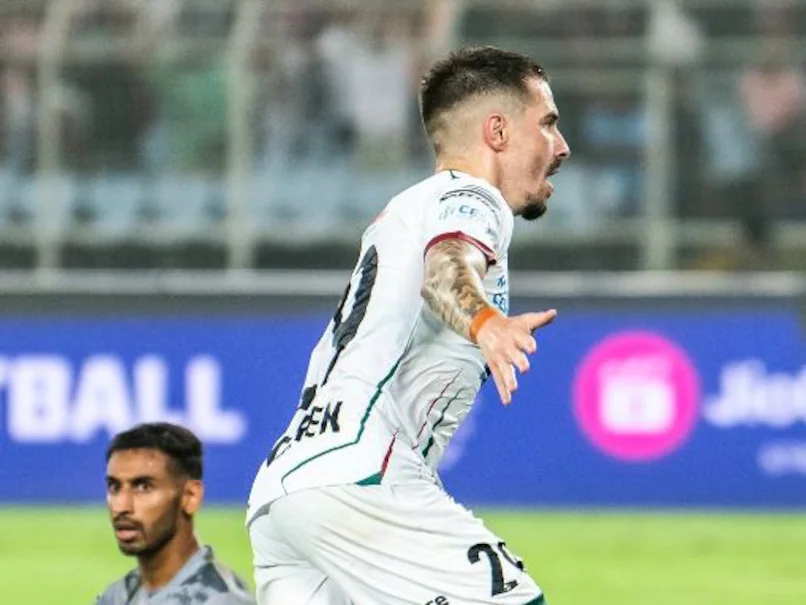 Jamie Maclaren and Dimitri Petratos Lead Mohun Bagan to Derby Victory with 2-0 Win Against East Bengal