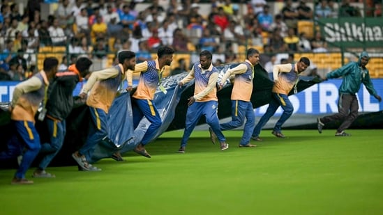 Weather Update for India vs New Zealand 1st Test in Bengaluru: Can Rain Prevent Rohit Sharma and Team India from Achieving a 36-Year First Against New Zealand?