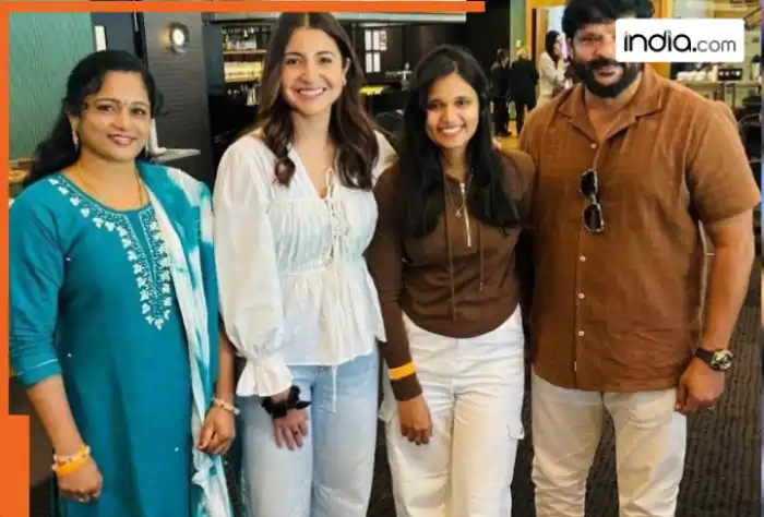 Anushka Sharma stuns in photo with Nitish Kumar Reddyâ€™s family during India vs Australia 2024-25 series at MCG, Internet goes wild